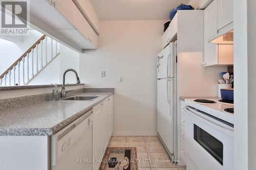 528 - 109 Front Street E, Toronto, ON 