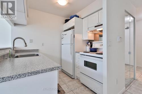 528 - 109 Front Street E, Toronto, ON 