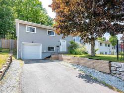 132 Dickey Drive  Lower Sackville, NS B4C 1T6