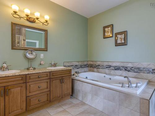 3419 358 Highway, Arlington, NS - Indoor Photo Showing Bathroom