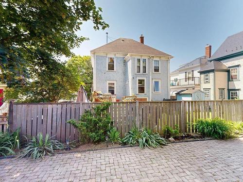 46 Fox Street, Lunenburg, NS 
