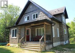 5 BRIDGE ROAD Magnetawan (Ahmic Harbour), ON P0A 1P0