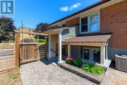 LOWER - 195 GROVE STREET E Barrie, ON L4M 2P8