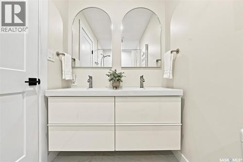 115 Whiteswan Drive, Saskatoon, SK 