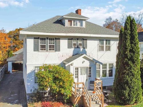 8 Orchard Road, Kentville, NS 