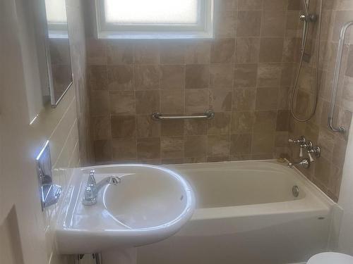 8 Orchard Road, Kentville, NS 