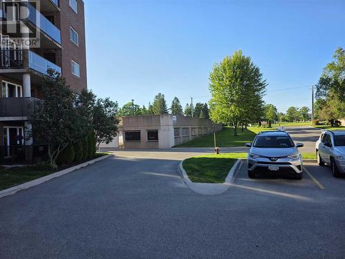 303 Macdonald Ave # 208, Sault Ste. Marie, ON - Outdoor