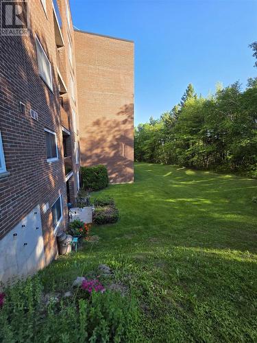 303 Macdonald Ave # 208, Sault Ste. Marie, ON - Outdoor