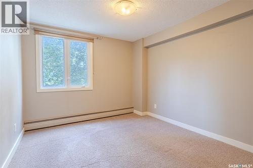 408 320 5Th Avenue N, Saskatoon, SK - Indoor Photo Showing Other Room