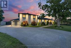 683 SIMCOE ROAD  Bradford West Gwillimbury, ON L3Z 4B4