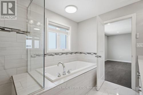 22 Weir Crescent, St. Thomas, ON 
