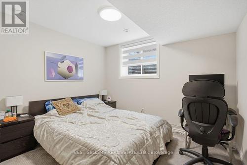 22 Weir Crescent, St. Thomas, ON 