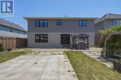 22 Weir Crescent, St. Thomas, ON 