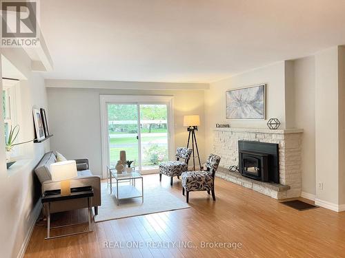 290 Westcourt Place, Waterloo, ON 