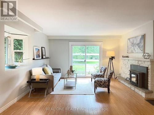 290 Westcourt Place, Waterloo, ON 