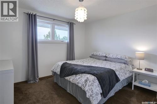 5 Shaw Place, Assiniboia, SK 