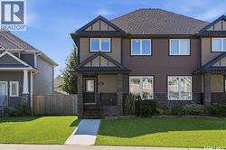 527 Pringle CRESCENT  Saskatoon, SK S7T 0S7