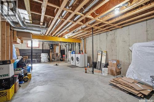 527 Pringle Crescent, Saskatoon, SK 