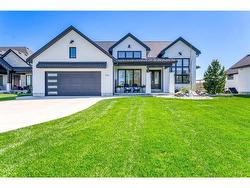 3661 EGREMONT Road  Plympton-Wyoming, ON N0N 1E0