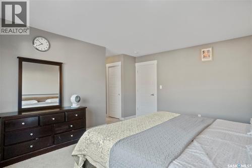 5433 Green Alder Way E, Regina, SK 
