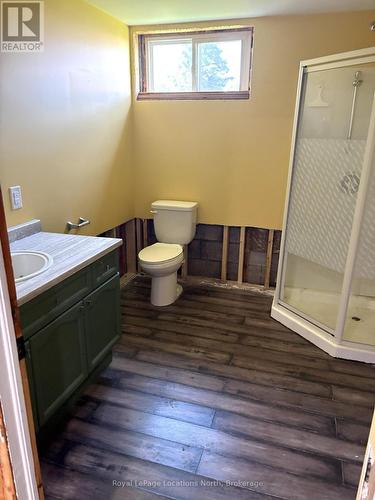 2 Lynn Street, Tiny (Perkinsfield), ON 