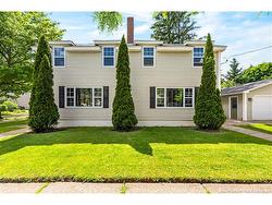 68-70 Arlington DR Moncton, NB E1E 3J1