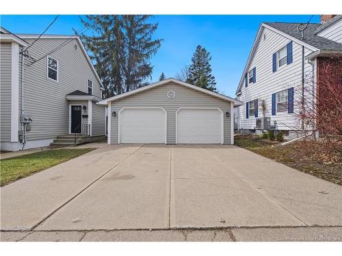 68-70 Arlington Dr, Moncton, NB 