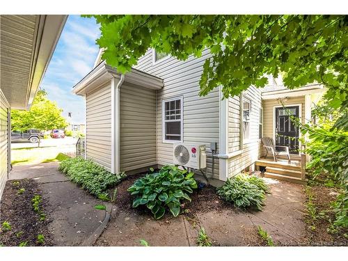 68-70 Arlington Dr, Moncton, NB 