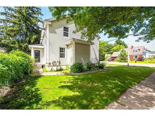 68-70 Arlington Dr, Moncton, NB 
