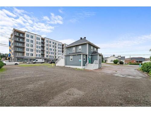 100 Champlain St, Dieppe, NB 