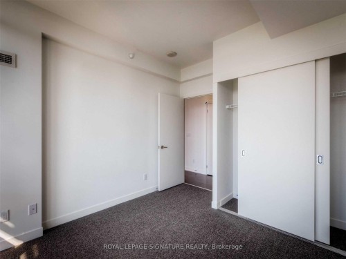 2712-170 Fort York Boulevard, Toronto, ON - Indoor Photo Showing Other Room