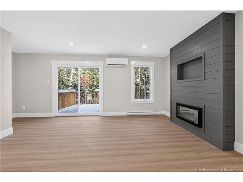 186 Des Eleves St, Dieppe, NB 