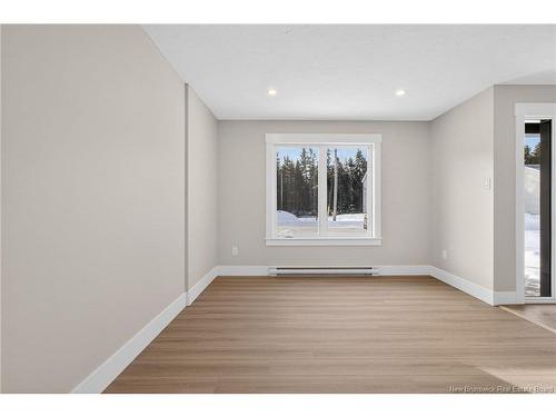 186 Des Eleves St, Dieppe, NB 
