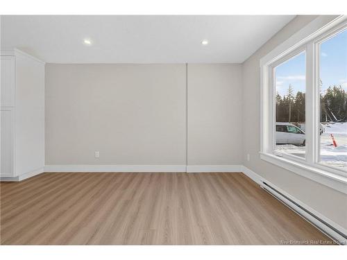 186 Des Eleves St, Dieppe, NB 