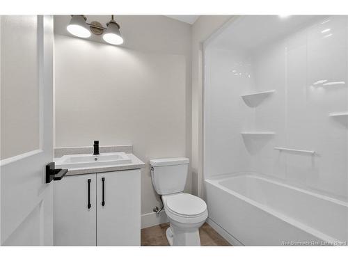 186 Des Eleves St, Dieppe, NB 