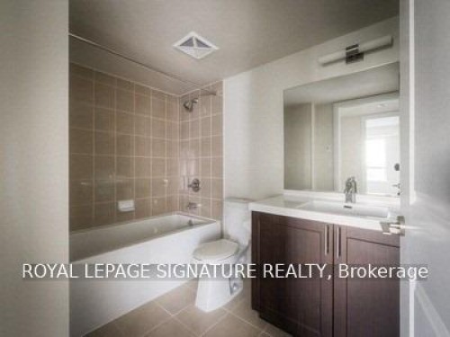 821-2 Eva Road, Toronto, ON - Indoor Photo Showing Bathroom