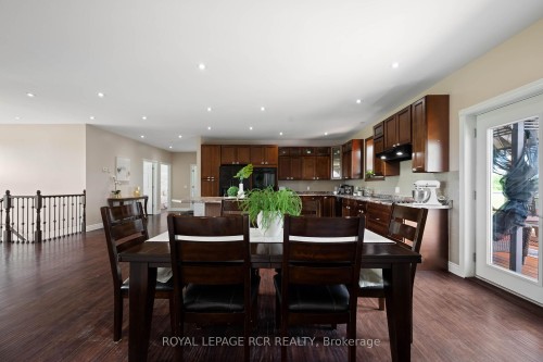 334409 7Th Line, Amaranth, ON - Indoor Photo Showing Dining Room