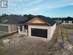 8 ORCHARD DRIVE Stratford, ON N5A 0L1