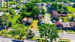 153 COURTLAND Avenue E  Kitchener, ON N2G 2V2