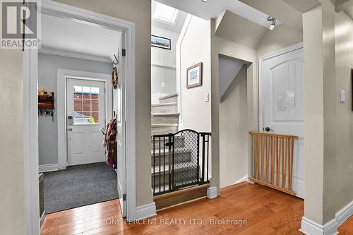 484 Mutual Street, Ottawa, ON - Indoor Photo Showing Other Room