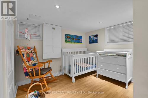 484 Mutual Street, Ottawa, ON - Indoor Photo Showing Bedroom