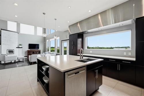 1285 Fraser Road, Winnipeg, MB 