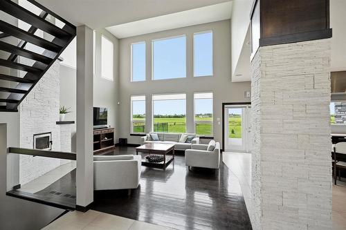 1285 Fraser Road, Winnipeg, MB 