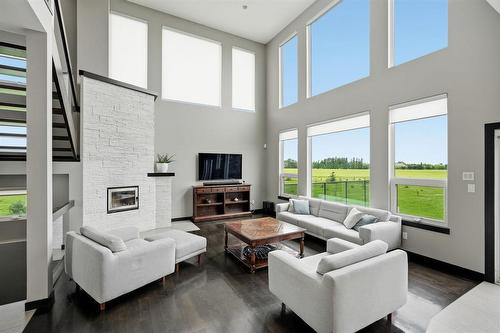 1285 Fraser Road, Winnipeg, MB 