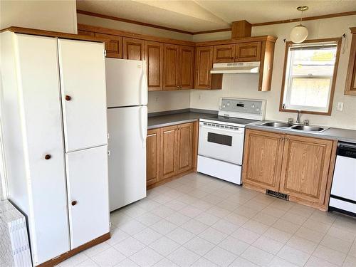 1077 Cree Road, Thompson, MB 