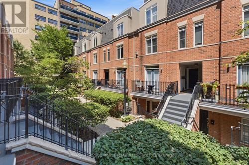 206 - 415 Jarvis Street, Toronto, ON 