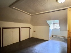 Bedroom - 