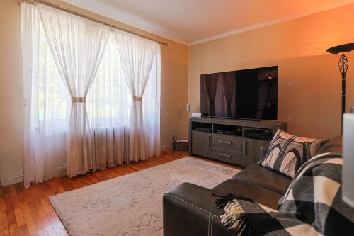Living Room - 175 121E Rue, Shawinigan, QC - Indoor