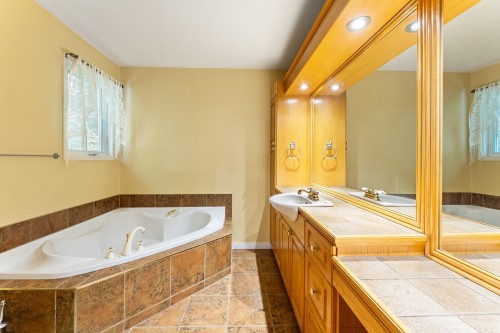 Salle de bains - 48 Ch. Des Diligences, Austin, QC 
