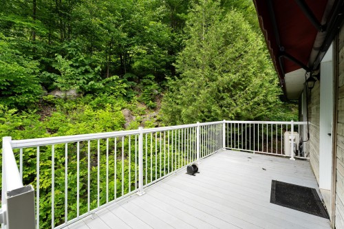 Balcon - 48 Ch. Des Diligences, Austin, QC 